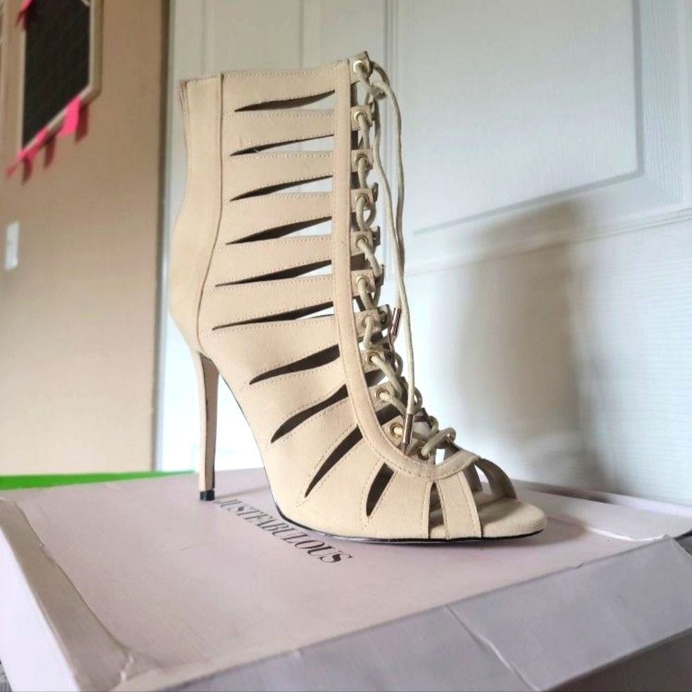 Ladies heels